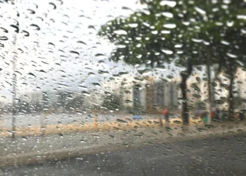 Tempo Instável Marca Celebrações da Via-Sacra em Todo o País nesta Sexta-feira da Paixão