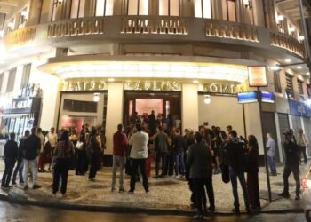 Rio atualiza regras e limita ingressos culturais a R$ 100, ampliando meia-entrada