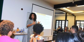 Prefeitura de Maricá capacita 400 alunos em curso de direitos humanos para fortalecer cidadania