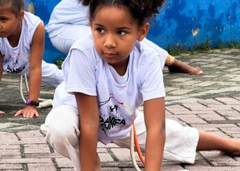 Instituto oferece oficina gratuita de capoeira em São Gonçalo para todas as idades