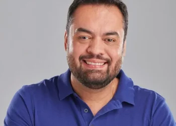 PF Investiga Ex-Governador Cláudio Castro por Aportes Suspeitos no Banco Master