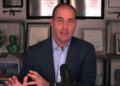 Eduardo Bolsonaro sugere troca do Pix pelo Zelle, mas ideia recebe críticas nas redes sociais