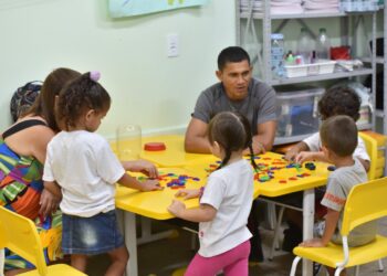 Maricá abre 120 vagas de apoio noturno para filhos de trabalhadores e estudantes