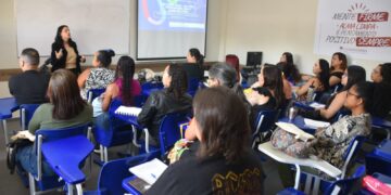 Maricá oferece curso gratuito sobre primeiros 2.200 dias de vida para profissionais da saúde