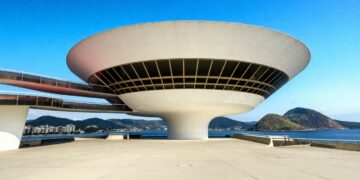 Encontro em Niterói discute estratégias para impulsionar turismo e economia local