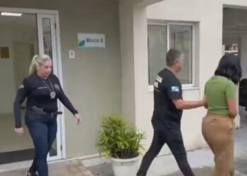 Polícia prende empresária investigada por receber dinheiro de clientes por viagens que não teriam sido contratadas