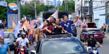 Fernanda Neves começa o sábado no mar e segue para as ruas da Zona Norte de Niterói