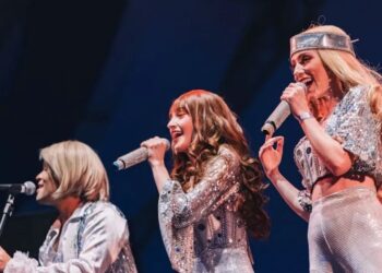 Assistido por mais de 100 mil pessoas no Brasil, ‘Abba Experience’ se apresentada na Ilha do Governador e em Nova Iguaçu