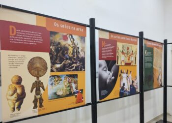 Multicenter Itaipu recebe exposição gratuita da Fiocruz sobre a história do câncer de mama no Brasil