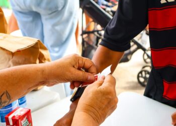 Identificação para crianças e adolescentes serão oferecidas na FLIM 2026